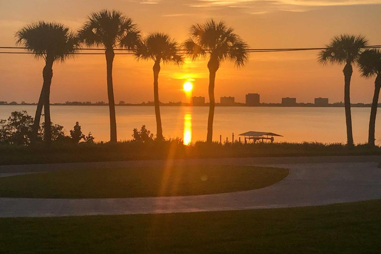 Sleek Fort Pierce Vacation Rental With Private Dock! Kültér fotó